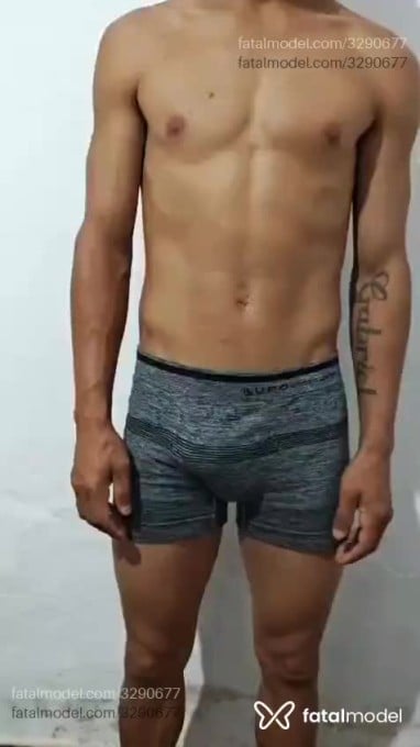 Acompanhante homem loira (o) de olhos castanhos em Catanduva - Misterioso