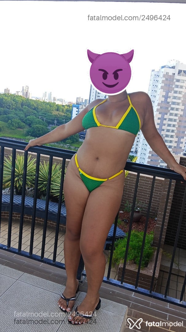 Acompanhante mulher morena (o) de olhos castanhos em Salvador Acompanhante mulher morena (o) de olhos castanhos em Salvador - Narvaez Jade