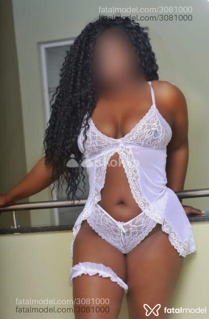 Acompanhante mulher com cabelo castanho de olhos castanhos em Nova Iguaçu - Perollanegra