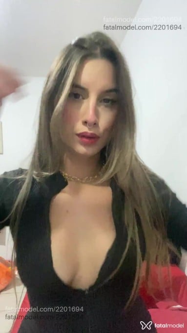 Acompanhante mulher loira (o) de olhos castanhos em São Paulo - Vick