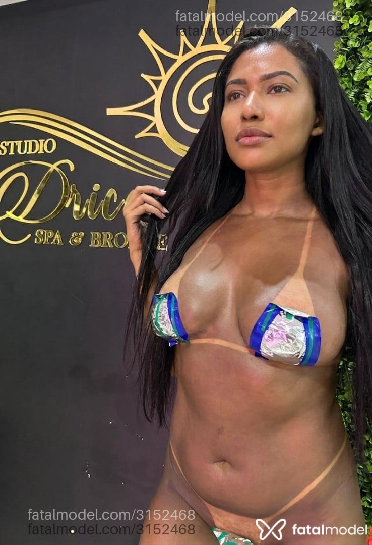Acompanhante mulher morena (o) de olhos castanhos - Tayla Cutrim