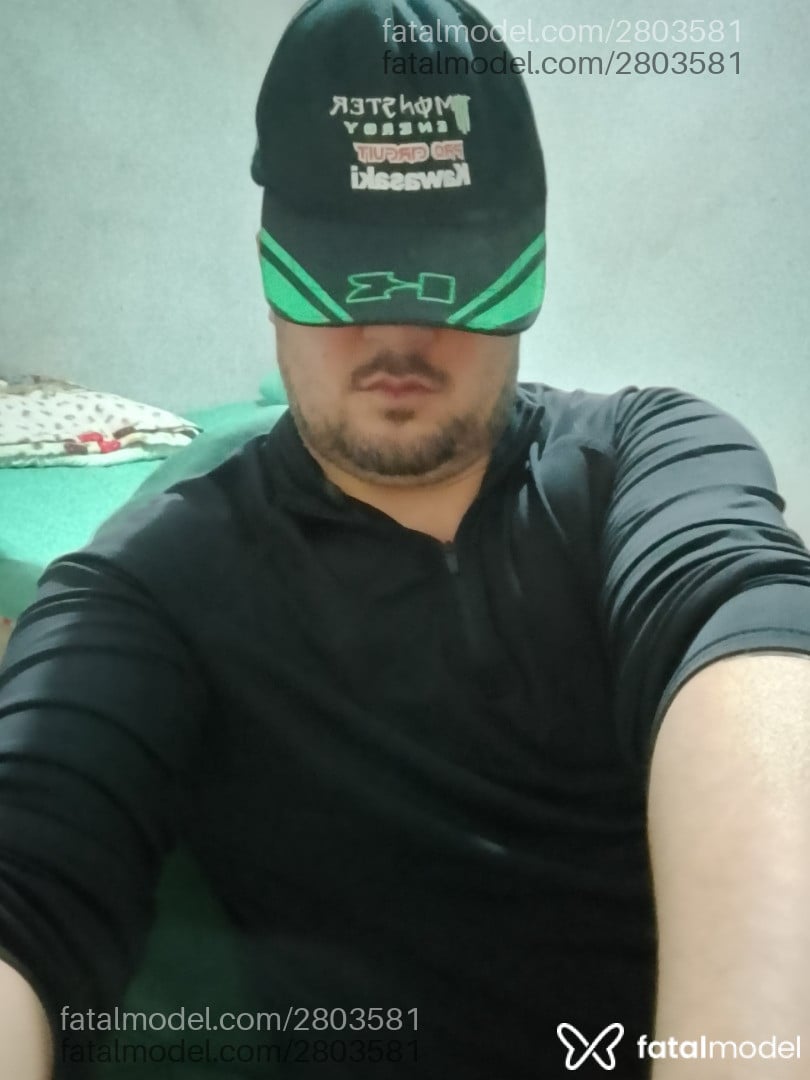 Acompanhante homem morena (o) de olhos mel em Palhoça - Marciano