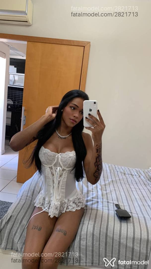 Acompanhante mulher trans morena (o) de olhos castanhos - Andressa