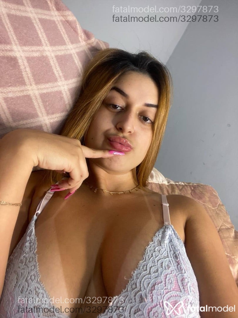 Acompanhante mulher ruiva (o) de olhos castanhos em São Paulo - Saraiva Maloka