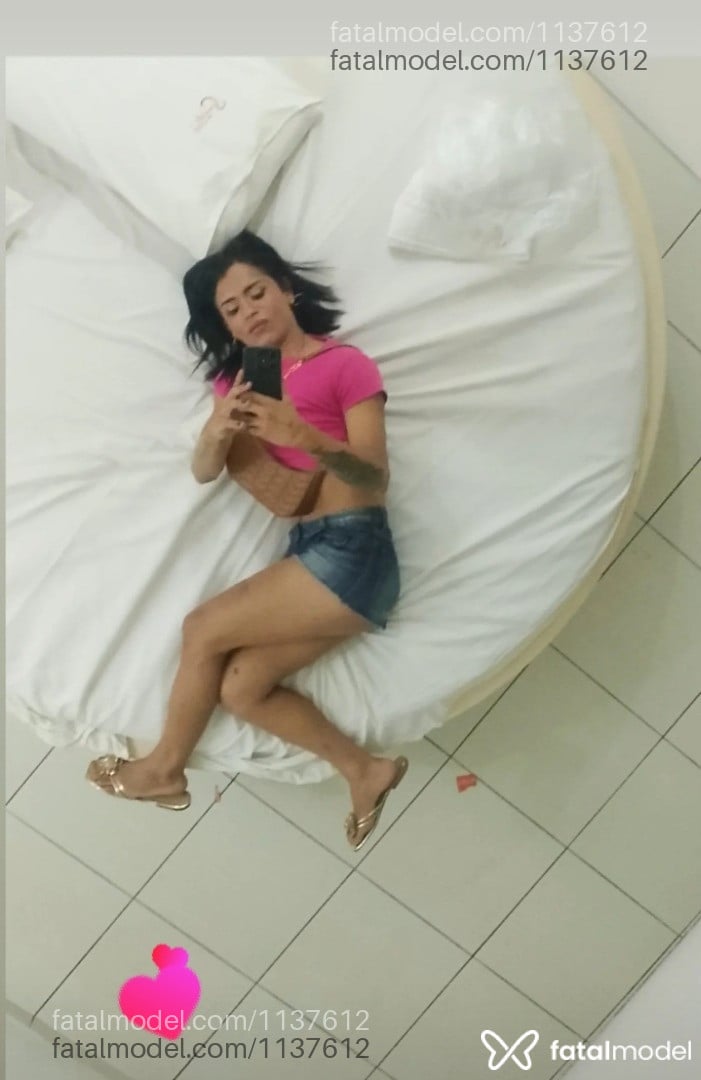 Acompanhante mulher trans morena (o) de olhos castanhos em Marília Acompanhante mulher trans morena (o) de olhos castanhos em Marília - Agnês Santorine