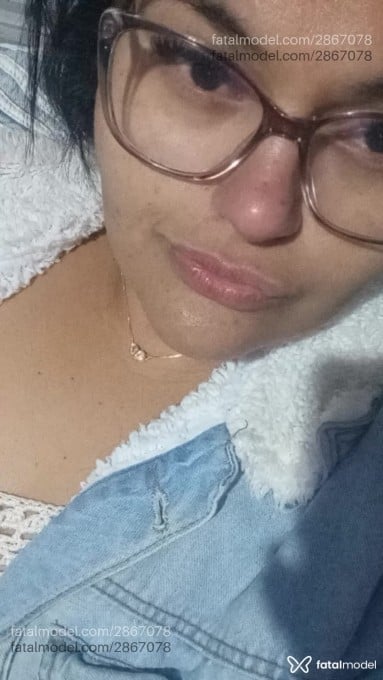 Acompanhante mulher com cabelo castanho de olhos castanhos em Virtual - Mayaa