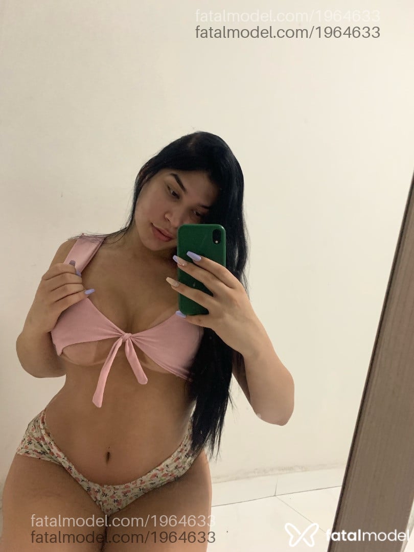 Acompanhante mulher trans morena (o) de olhos castanhos em São Paulo - Heloisa