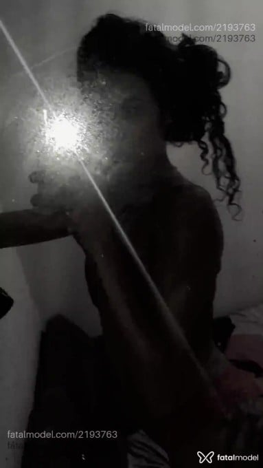 Acompanhante mulher trans morena (o) de olhos castanhos em Agrestina - Eumariaevellynreal