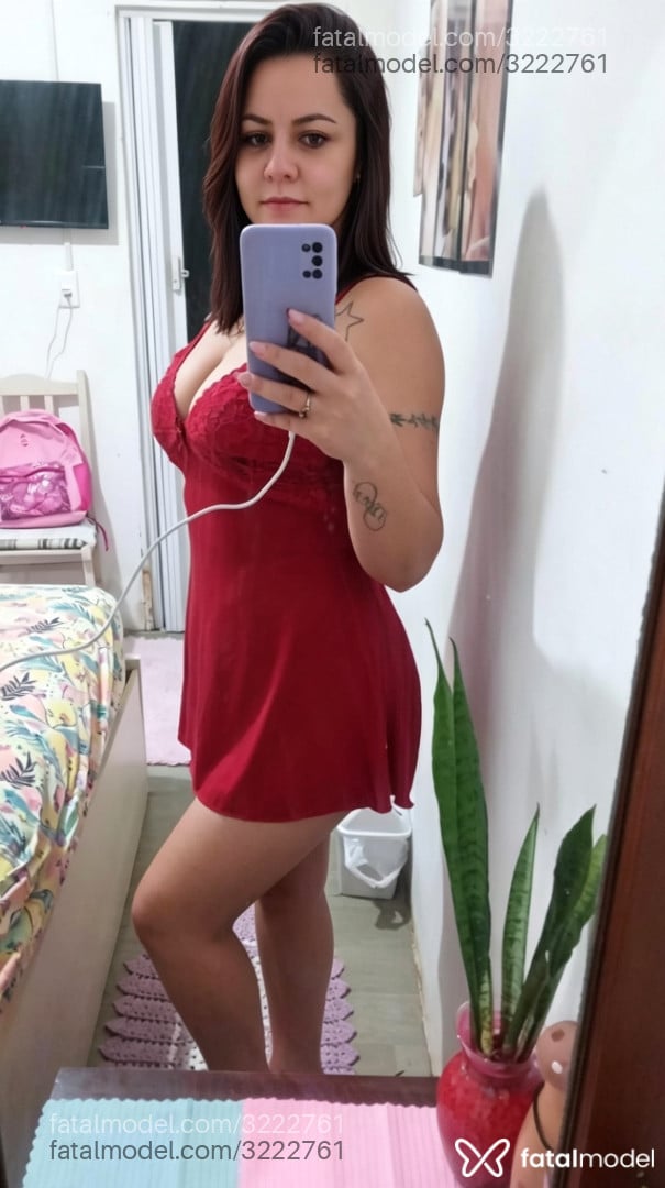 Acompanhante mulher ruiva (o) de olhos mel em Balneário Camboriú - Alana