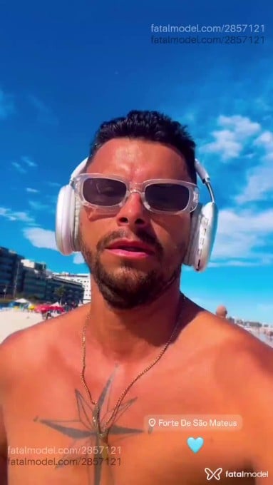 Acompanhante homem com cabelo castanho de olhos mel - Cauan Acompanhante homem com cabelo castanho de olhos mel - Cauan