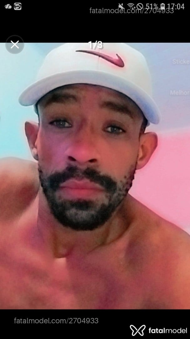 Acompanhante homem morena (o) de olhos castanhos em Videira Acompanhante homem morena (o) de olhos castanhos em Videira - Jefao