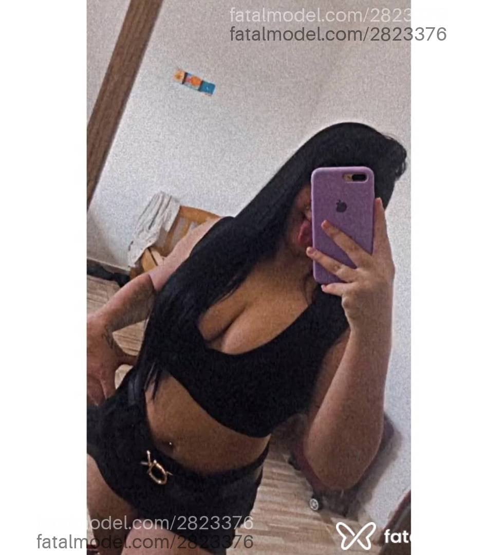 Acompanhante mulher morena (o) de olhos castanhos - Pyetra