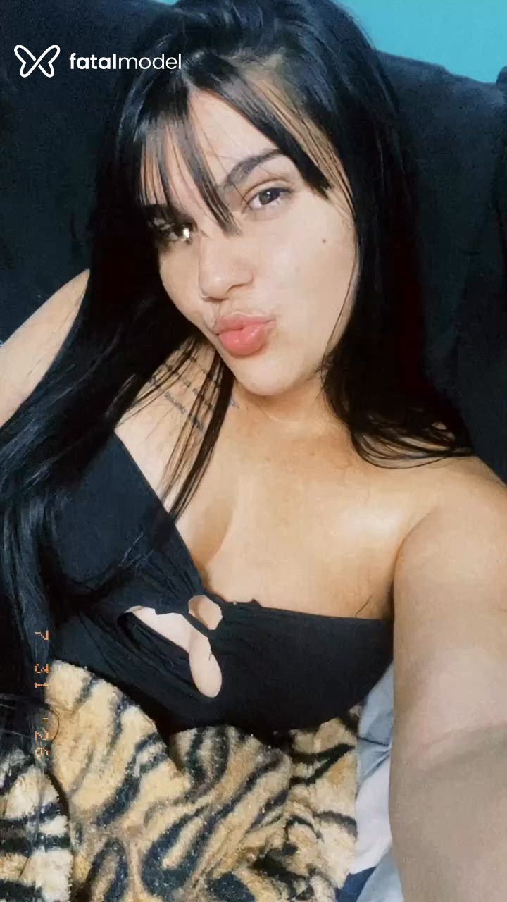 Acompanhante mulher morena (o) de olhos castanhos - Gabriella Acompanhante mulher morena (o) de olhos castanhos - Gabriella