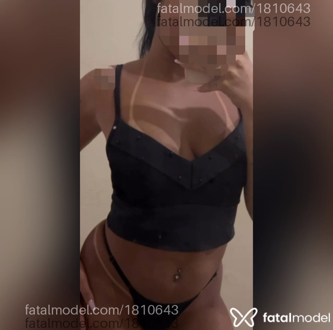 Acompanhante mulher morena (o) de olhos pretos em Macaé - Mirella Ferraz