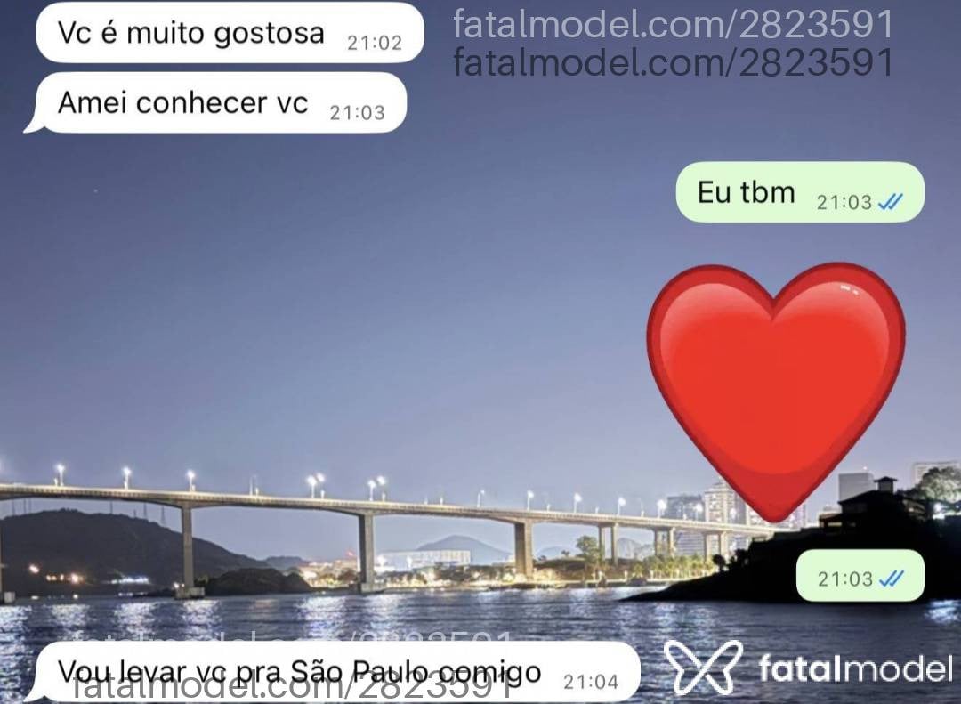 Acompanhante mulher trans morena (o) de olhos pretos - Melissa Angell