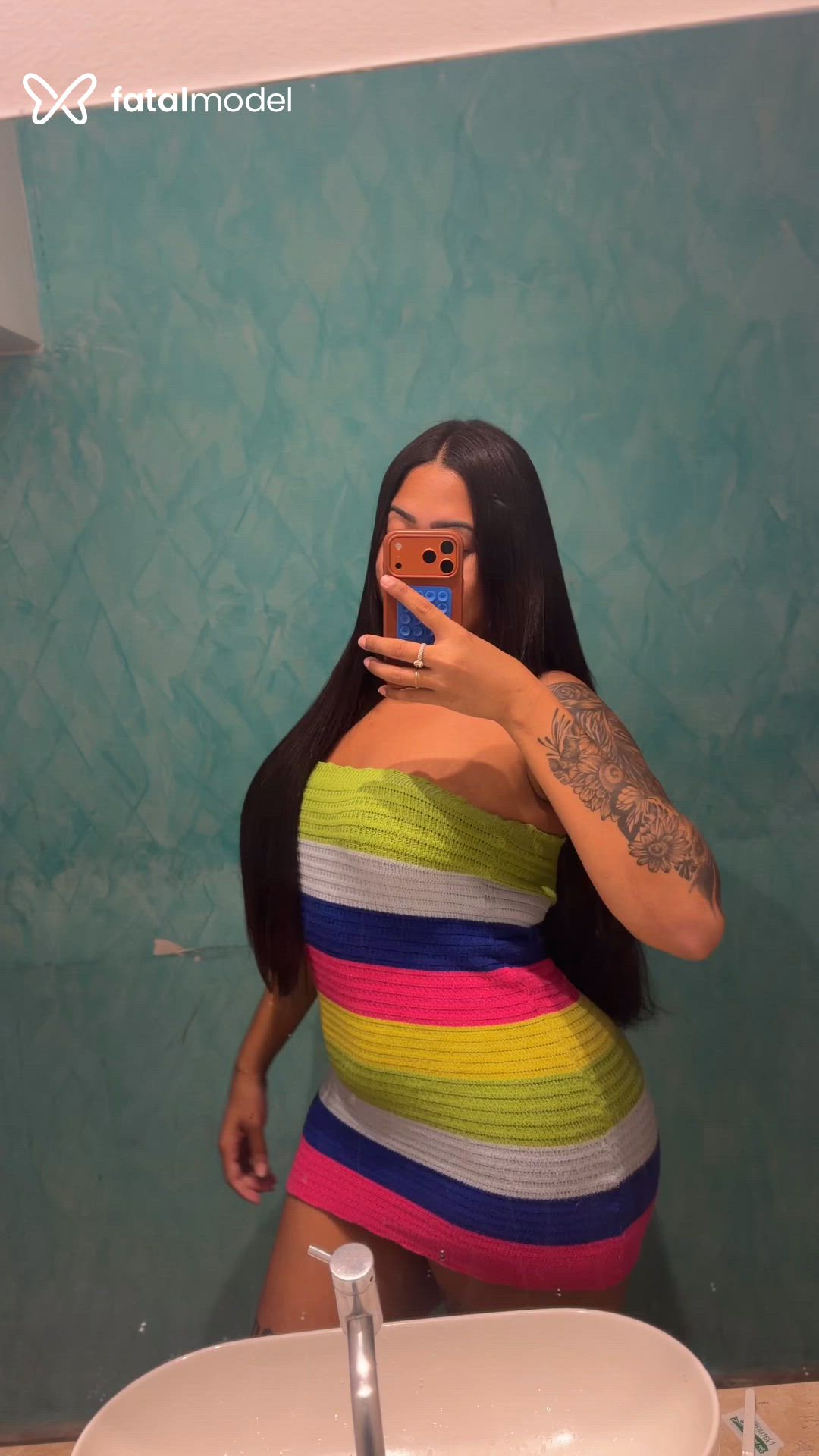 Acompanhante mulher trans morena (o) de olhos pretos - Melissa Angell