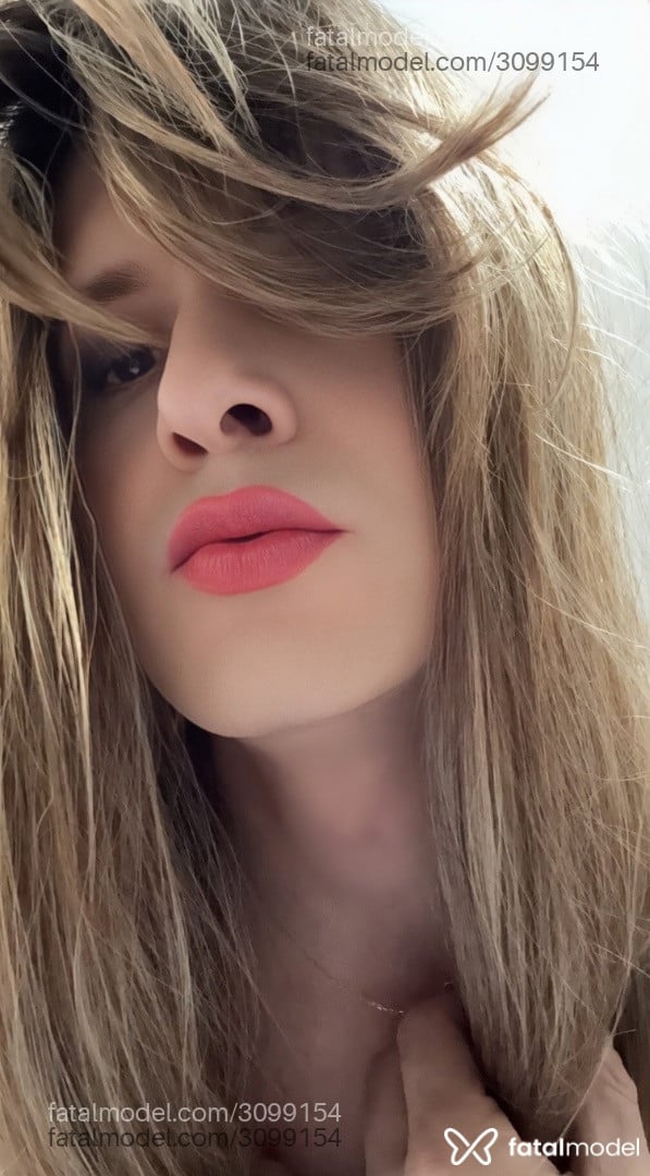 Acompanhante homem trans loira (o) de olhos verdes em Brusque Acompanhante homem trans loira (o) de olhos verdes em Brusque - Leticiacdzinha