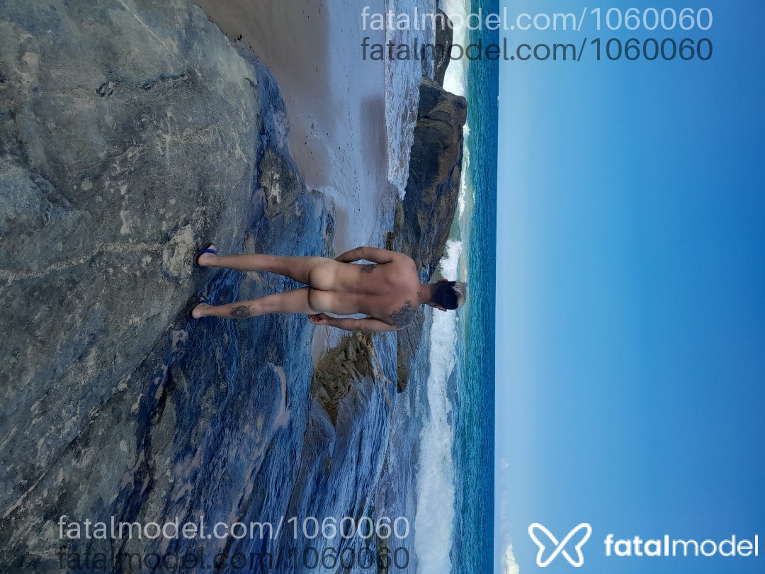 Acompanhante homem morena (o) de olhos castanhos em Ponta Grossa - Junior
