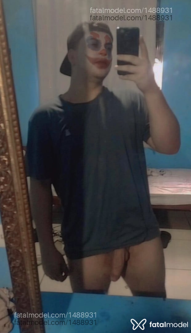 Acompanhante homem com cabelo castanho de olhos castanhos em Paranaguá - Gabriel