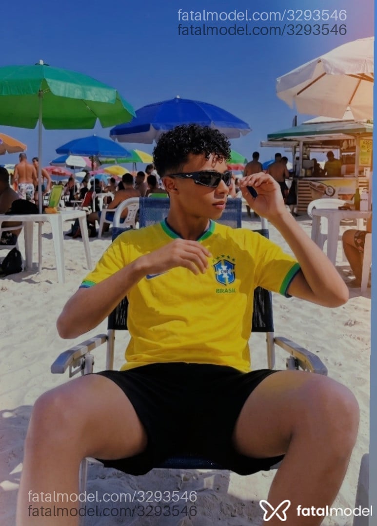 Acompanhante homem com cabelo castanho de olhos mel em Jundiaí Acompanhante homem com cabelo castanho de olhos mel em Jundiaí - Kai Monteiro