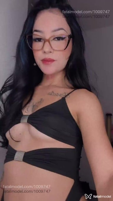 Acompanhante mulher com cabelo castanho de olhos castanhos em Florianópolis - Aylla Sophia