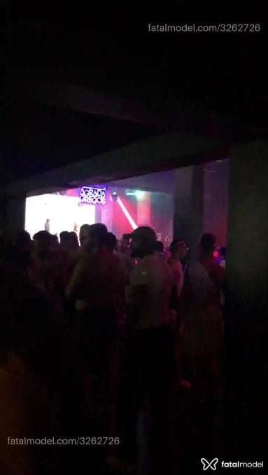 Acompanhante homem com cabelo castanho de olhos castanhos em São Paulo - Dhiego Bittencourt