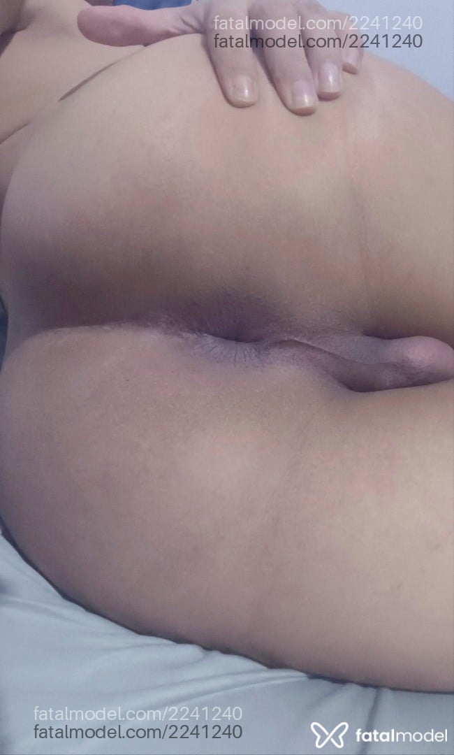 Acompanhante mulher trans com cabelo castanho de olhos castanhos em Juiz de Fora - Thayssa Pfeiffer