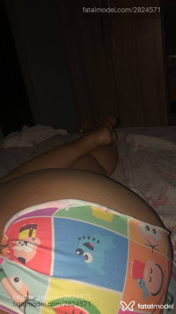 Acompanhante mulher loira (o) de olhos pretos - Vitória