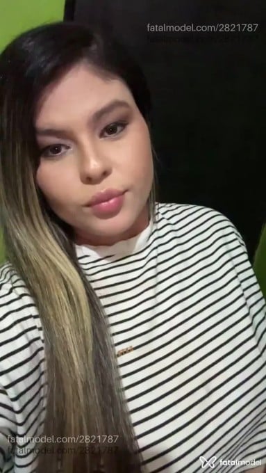 Acompanhante mulher com cabelo castanho de olhos mel em Pouso Alegre - Yngrid Santos