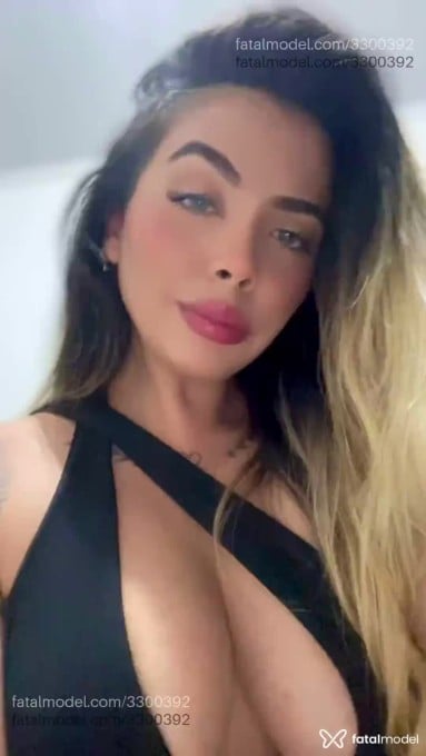 Acompanhante mulher loira (o) de olhos pretos em Brasília - Samara