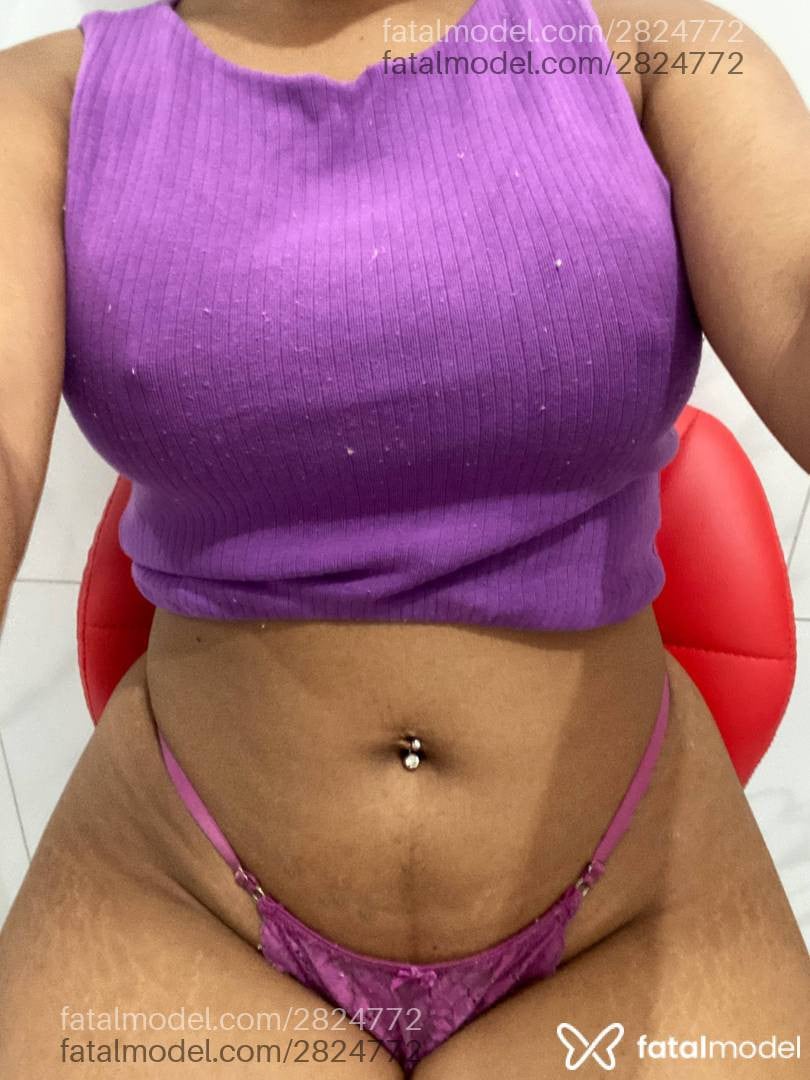 Acompanhante mulher morena (o) de olhos pretos em Virtual - Sarah Menezes