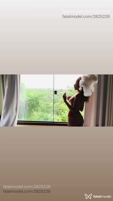 Acompanhante mulher morena (o) de olhos castanhos em Paraty - Bárbara Paraty