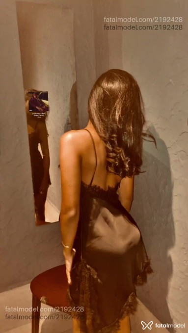 Acompanhante mulher com cabelo castanho de olhos pretos em São Paulo - Tay Coelho