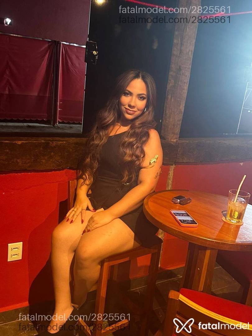 Acompanhante mulher morena (o) de olhos castanhos em Belo Horizonte - Luiza Lunne