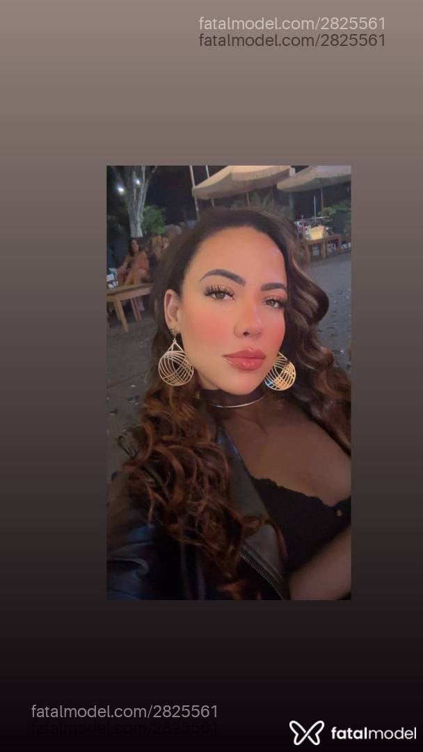 Acompanhante mulher morena (o) de olhos castanhos - Luiza Lunne