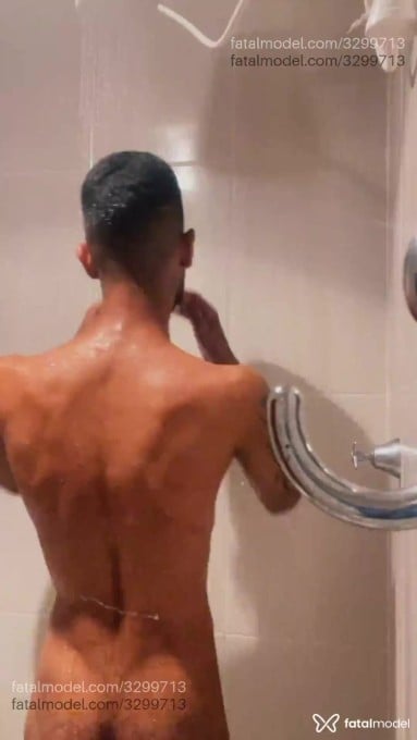 Acompanhante homem morena (o) de olhos castanhos em São Paulo - Bertô