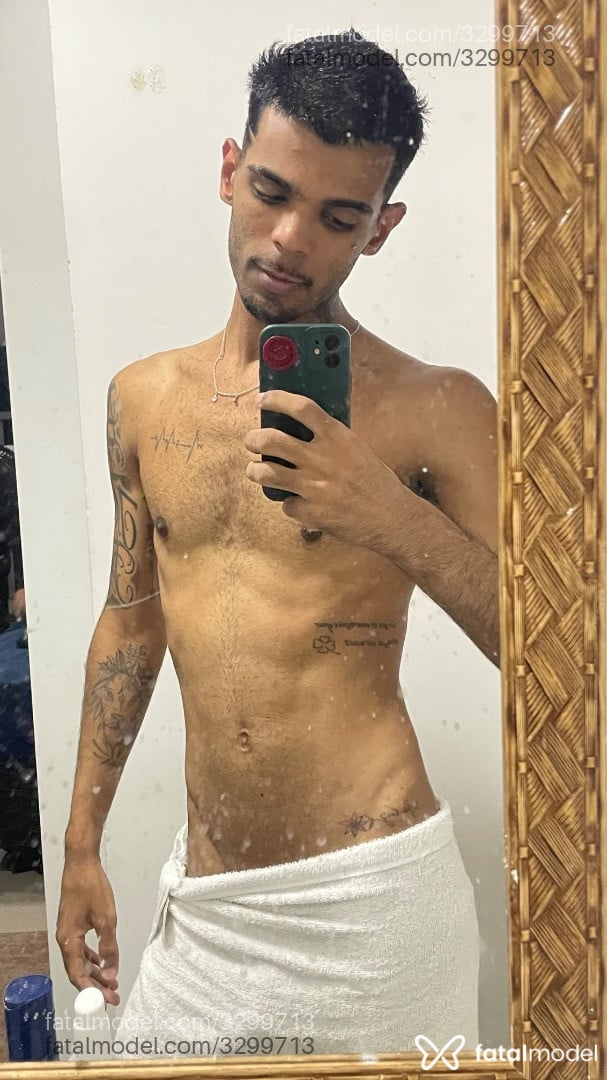 Acompanhante homem morena (o) de olhos castanhos em São Paulo - Bertô