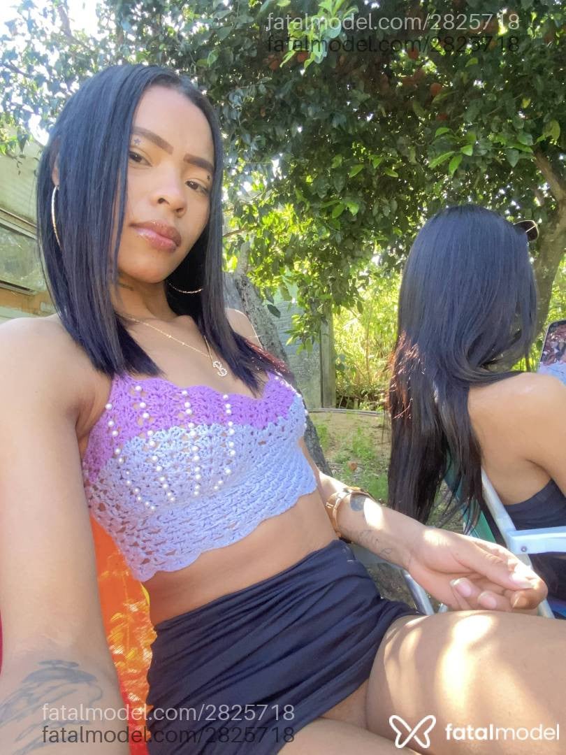 Acompanhante mulher morena (o) de olhos pretos - Ana Clara