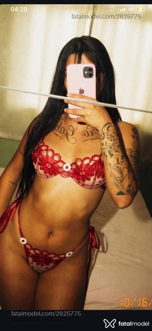 Acompanhante mulher morena (o) de olhos castanhos - Hadassa
