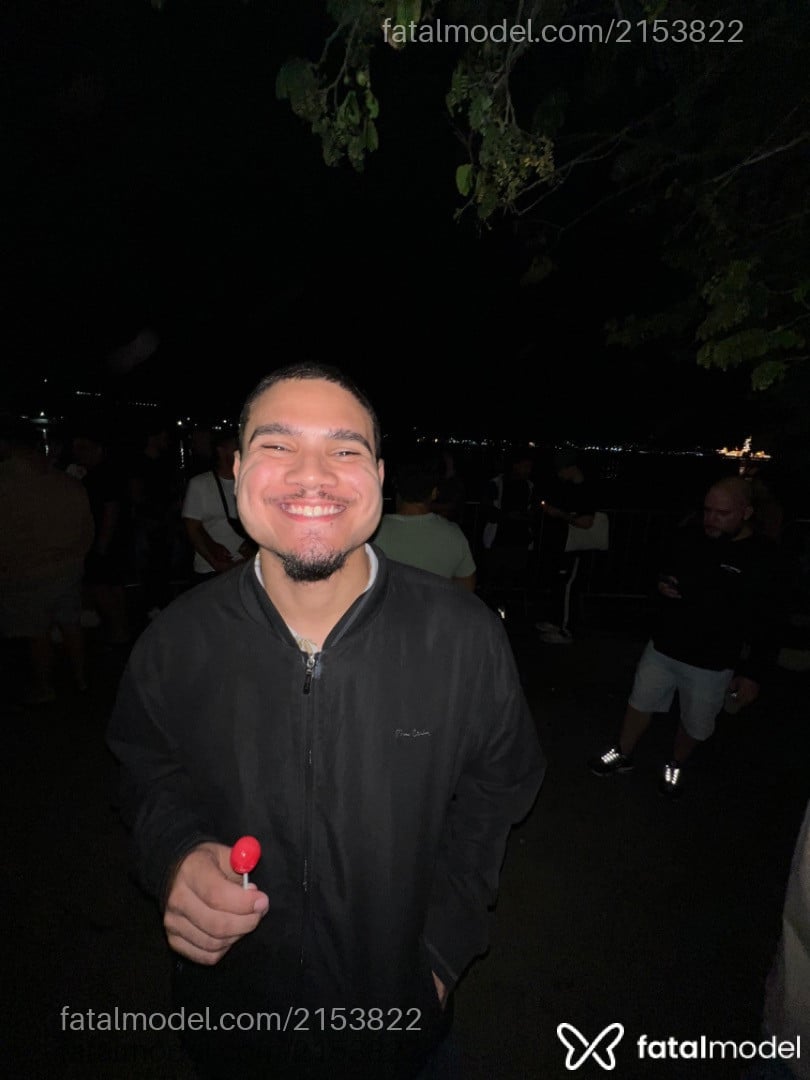 Acompanhante homem com cabelo castanho de olhos castanhos em Rio de Janeiro - Francis