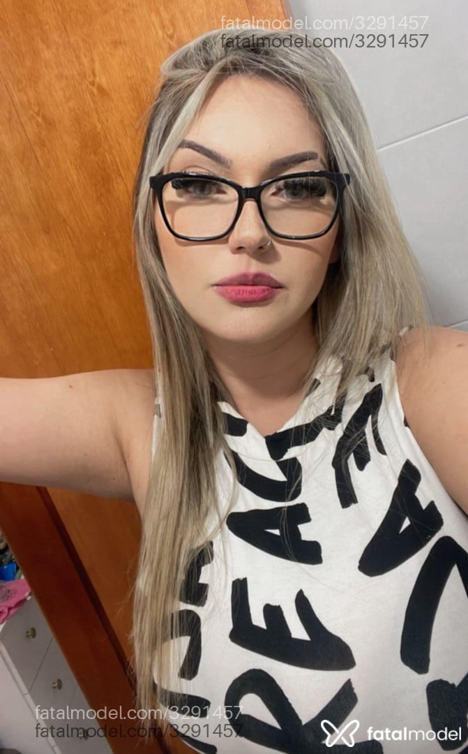 Acompanhante mulher loira (o) de olhos verdes em São Paulo - Manuella Lins
