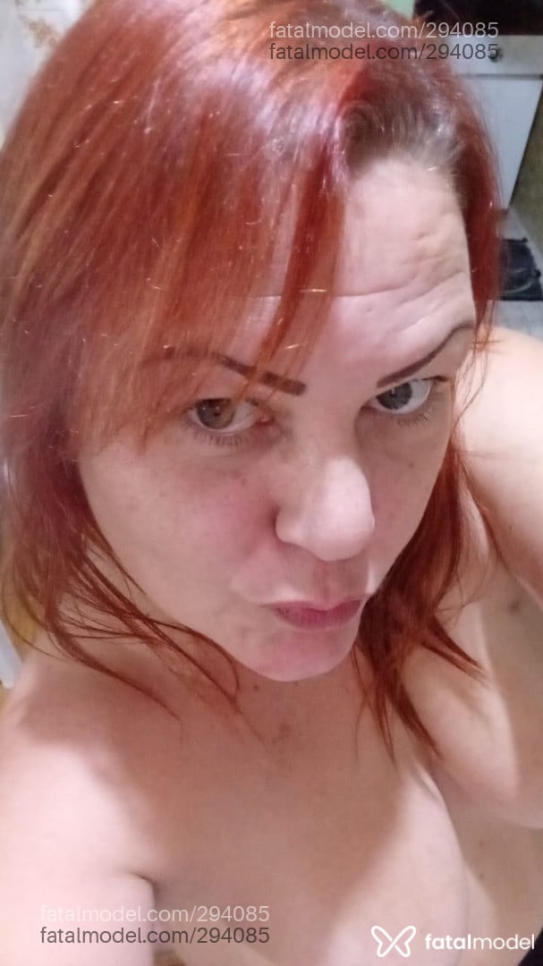 Acompanhante mulher ruiva (o) de olhos verdes - Bianca Acompanhante mulher ruiva (o) de olhos verdes - Bianca