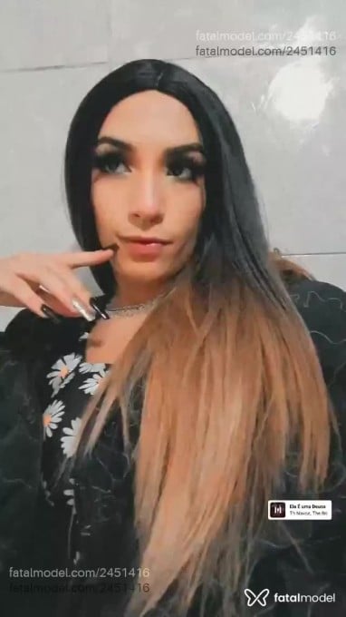 Acompanhante mulher trans morena (o) de olhos cinza em Florianópolis - Beatriz