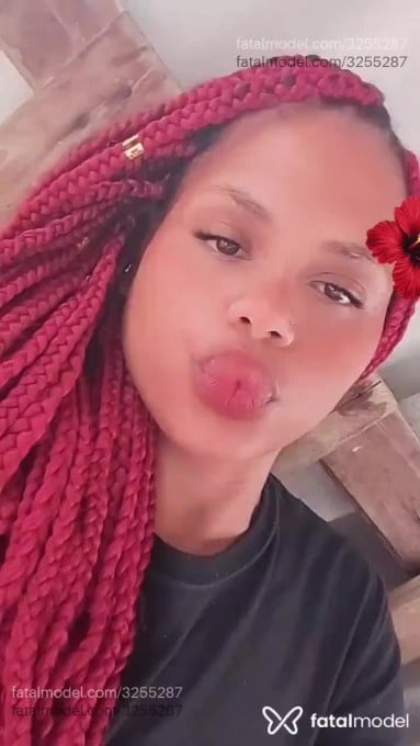 Acompanhante mulher morena (o) de olhos castanhos em Itajaí - Jeniffer