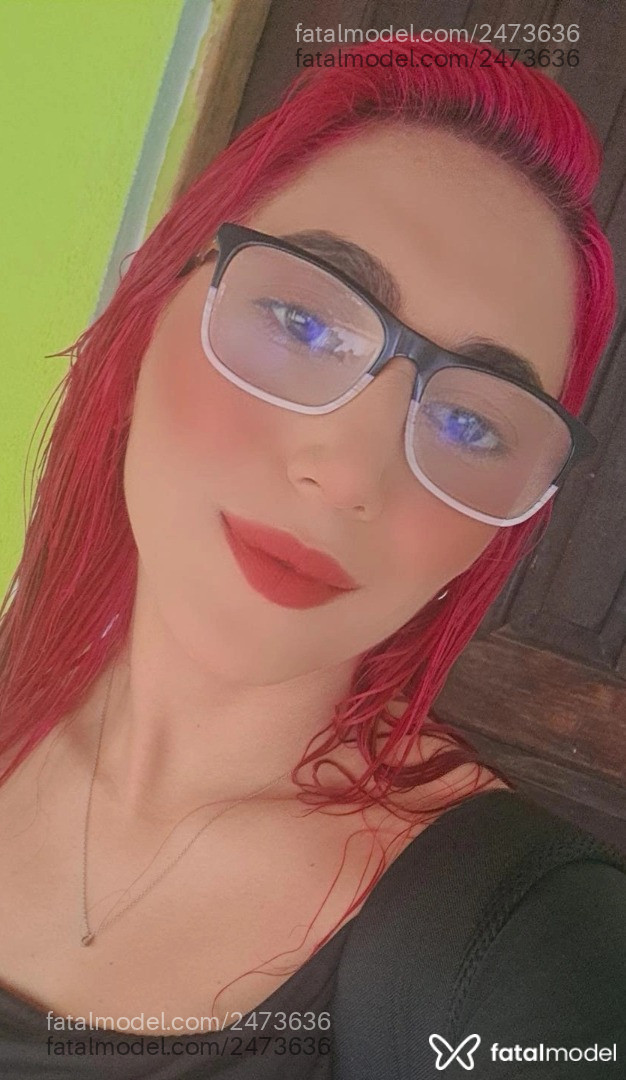 Acompanhante mulher morena (o) de olhos castanhos em São Paulo - Pikenah