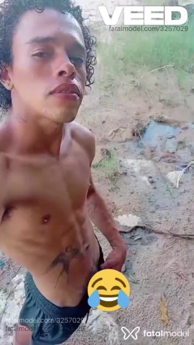 Acompanhante homem com cabelo castanho de olhos pretos em Linhares - Waschington