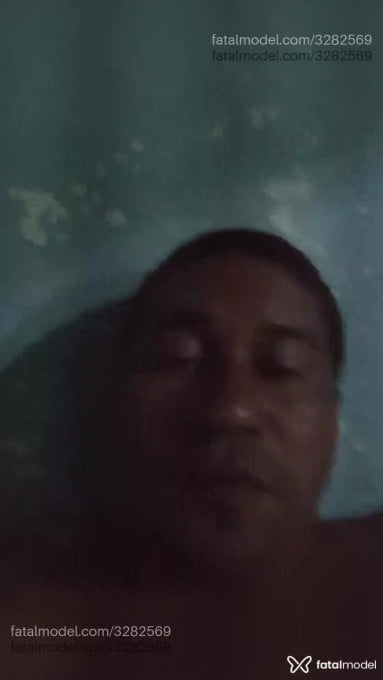 Acompanhante homem morena (o) de olhos castanhos em Atilio Vivacqua Acompanhante homem morena (o) de olhos castanhos em Atilio Vivacqua - Adail