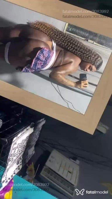 Acompanhante mulher trans morena (o) de olhos pretos em Duque de Caxias - Mellyna Hots
