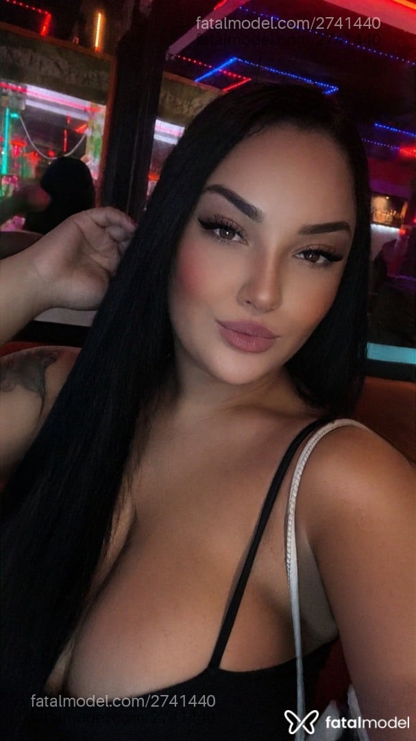 Acompanhante mulher morena (o) de olhos castanhos em Jaraguá do Sul - Alexia