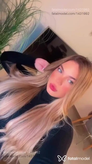 Acompanhante mulher loira (o) de olhos verdes em Cornélio Procópio Acompanhante mulher loira (o) de olhos verdes em Cornélio Procópio - Melyssa